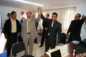 Jesús Paz Gómez se inscribió como precandidato a la gubernatura del Estado por el Partido de la Revolución Democrática PRD Jesús Paz Gómez se inscribió como precandidato a la gubernatura del Estado por el Partido de la Revolución Democrática PRD