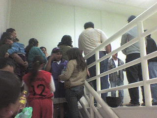 SE MANIFESTAROS PADRES DE FAMILIAS POR COBRO DE ACCESO AL GIMNASIO BICENTENARIO SE MANIFESTAROS PADRES DE FAMILIAS POR COBRO DE ACCESO AL GIMNASIO BICENTENARIO