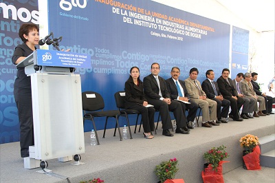 se benefician alrededor de 2 mil 300 alumnos