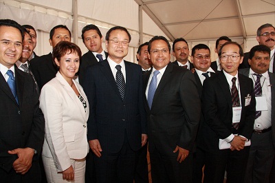 Inicia formalmente la construcción de HONDA a la par de ferroférico