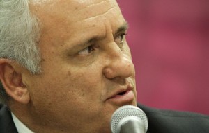 Ofrece Juan Ignacio Torres Landa buscar la gubernatura con campaña propositiva