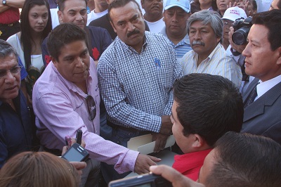 Alanís Mosqueda acusó al alcalde García Carmona de que mete las manos en el proceso electoral