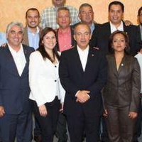 ALEJANDRINA LANUZA SE REÚNE CON FELIPE CALDERÓN EN LOS PINOS