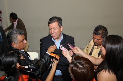 Serán revisados los currículos presentados para participar en el servicio público estatal: Miguel Márquez.