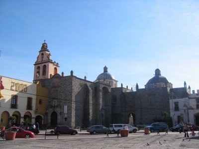 Se dice que todavía hay quienes por las noches aun sienten escalofríos al escuchar los gritos de la muchacha