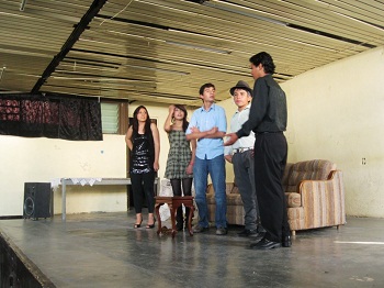 Fueron presentadas obras de teatro para alumnos de nivel secundaria, en Acámbaro. Fueron presentadas obras de teatro para alumnos de nivel secundaria, en Acámbaro.