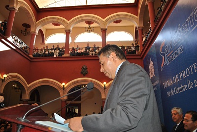 Se compromete con la creación de nuevos empleos