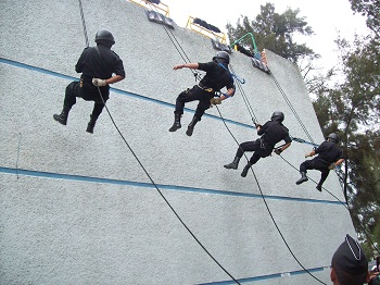 Se gradúan de INFOPOL