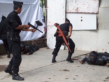 Se graduaron como técnicos en Policiología
