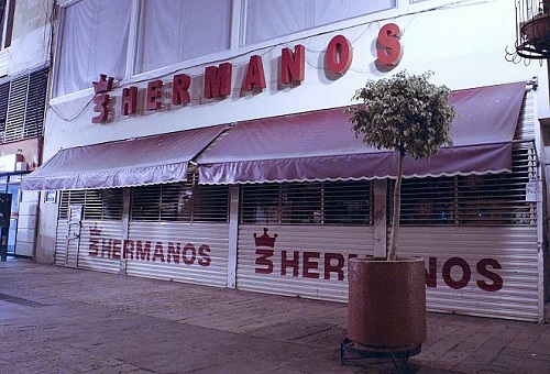 Dejan sin mercancía a sucursal de Uruapan.