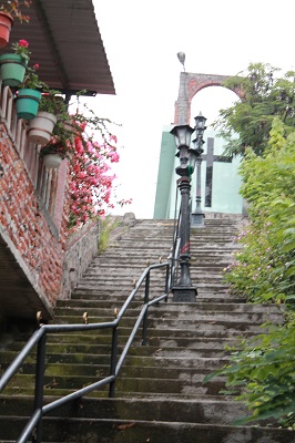 Roban la capilla de Santa Rita