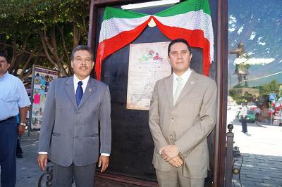 se llevó a cabo la ceremonia de la pega del Bando Solemne