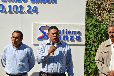 las colonias que se verán favorecidas por esta obra son: Flores Magón, Fraccionamiento 2000, Carretas, Rosa de Castilla, Praderas de Salvatierra y San Miguel