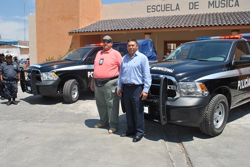 Entrega de patrullas