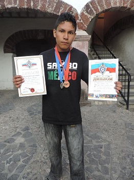 El joven Luis Adrián Camargo Cruz, de 17 años de edad participará en los próximos juegos panamericanos