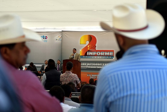 El gobernador del Estado, Miguel Márquez Márquez, inauguró obras por más de 38 millones de pesos en materia de infraestructura carretera y educativa.