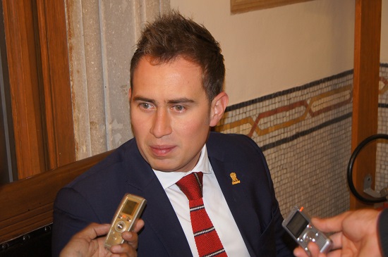 Jóvenes desde los 18 años podran ser votados para diputados