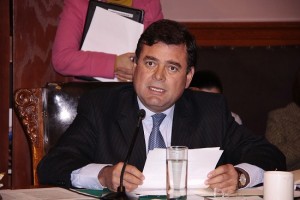 “Hay una omisión de designación, trasciende al cumplimiento o no de las atribuciones que legalmente están reconocidas al Contralor Municipal, quien incluso en el presente mes de enero tiene la obligación de presentar el plan de trabajo y el programa de auditorías y revisiones anuales, así como el presupuesto que habrá de ejercer para el cumplimiento de los anteriores", apuntó.