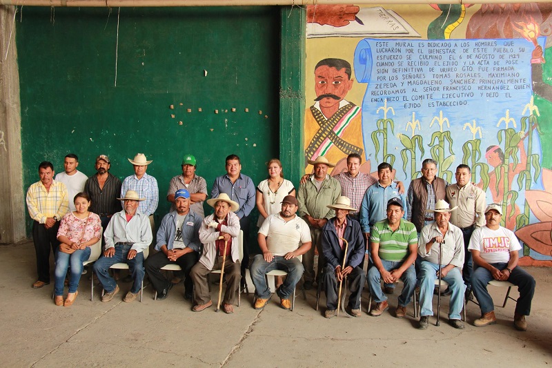 Es de señalar que la gente de esta comunidad había sido ignorada por anteriores administraciones en este trámite ya que tenían mas de 3 años solicitando,