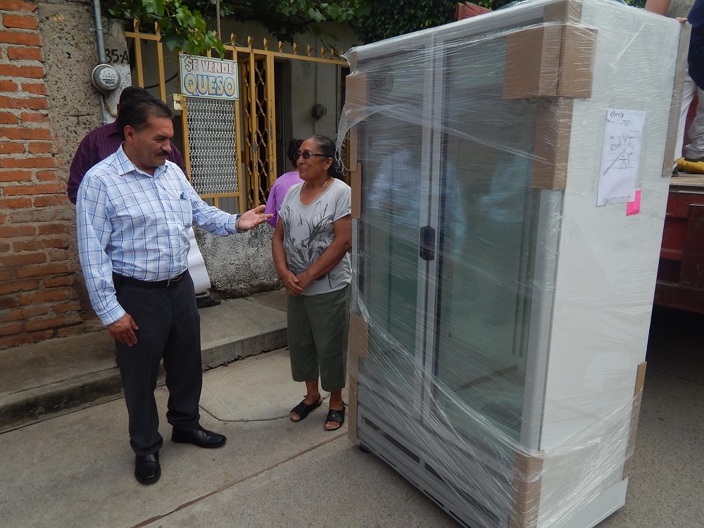 La beneficiaria, María Jiménez, agradeció enormemente a las autoridades involucradas