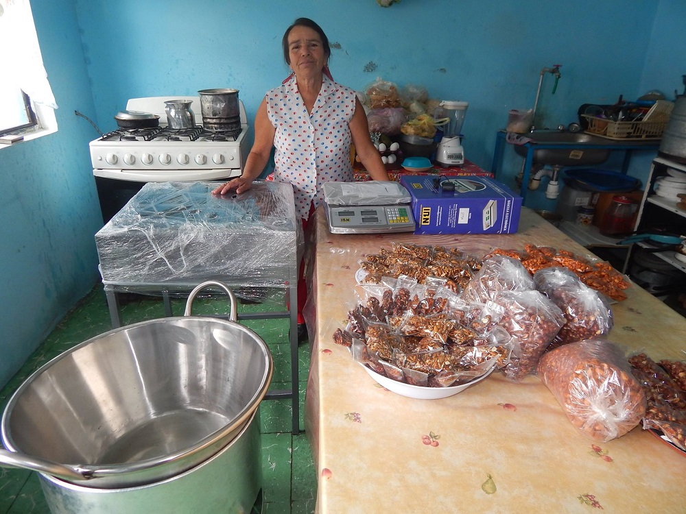 La beneficiaria dijo sentirse muy satisfecha por el trabajo y el apoyo que recibió por parte de la autoridades