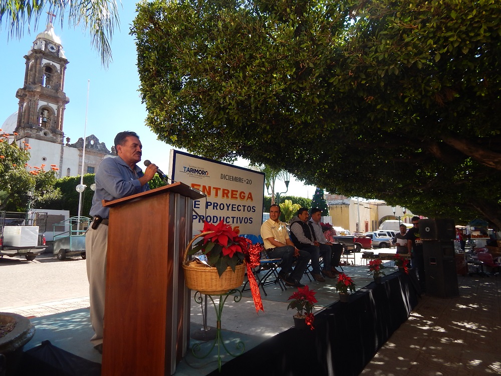 Los apoyos entregados beneficiarán y mejoraran las condiciones de diversos comercios