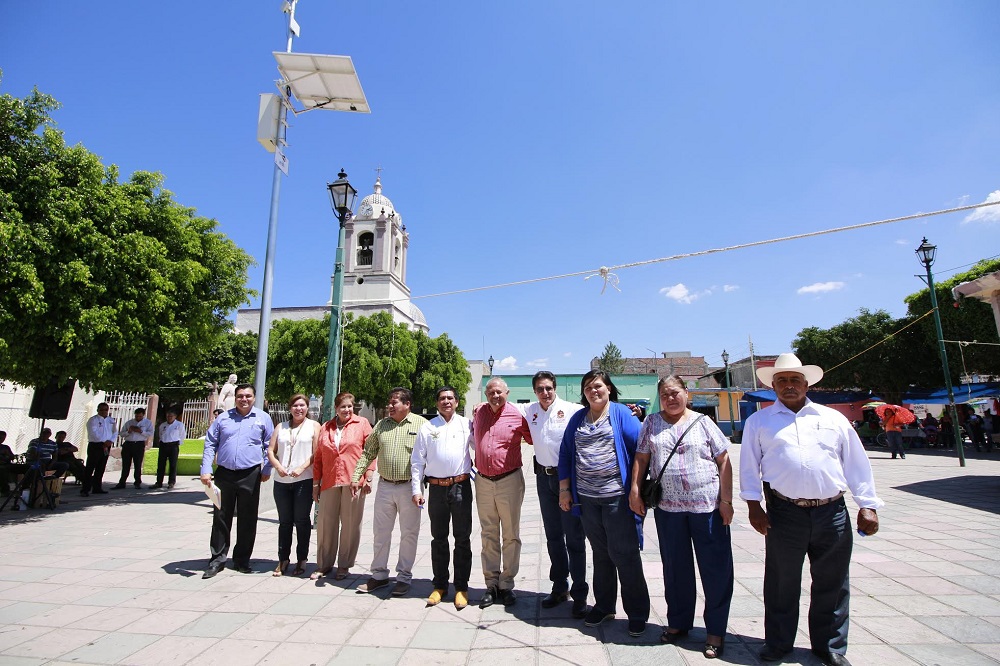 con una inversión estatal de 4 millones de pesos en una antena de distribución del servicio ubicada en el cerro del Culiacán y de 112 mil pesos en los nodos de cada comunidad.