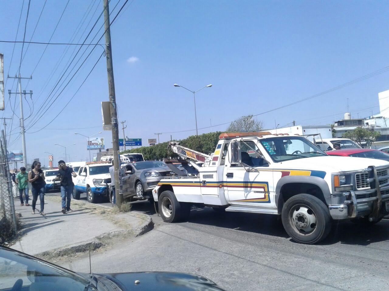Se sumaron diez vehículos a la manifestación.