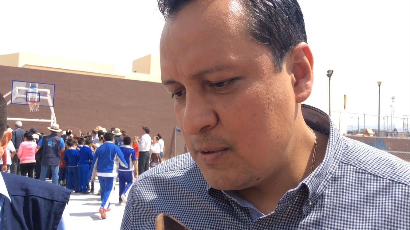 Dijo que de las nuevas contrataciones, para la región Laja Bajío vienen 23 médicos y 37 enfermeras además de algunos otros con los que se reforzará el hospital general y el hospital materno.