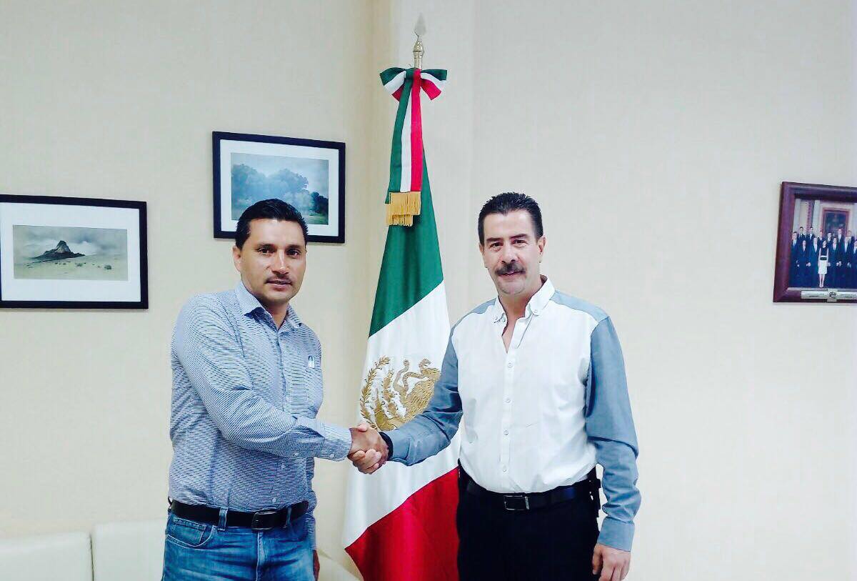 Finalmente se trasladó a la Secretaria de Seguridad Pública del Estado donde el mismo titular de la dependencia Lic. Albar Cabeza de Vaca fue el encargado de dirigir esta reunión donde se tocaron puntos importantes para el fortalecimiento de la seguridad municipal y de los tarimorenses.