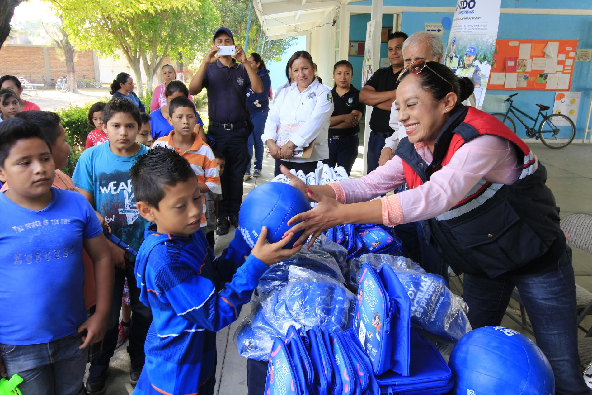 Así mismo personal de prevención del delito invitó a los niños a no practicar el bullying y a tener una convivencia sana y pacífica