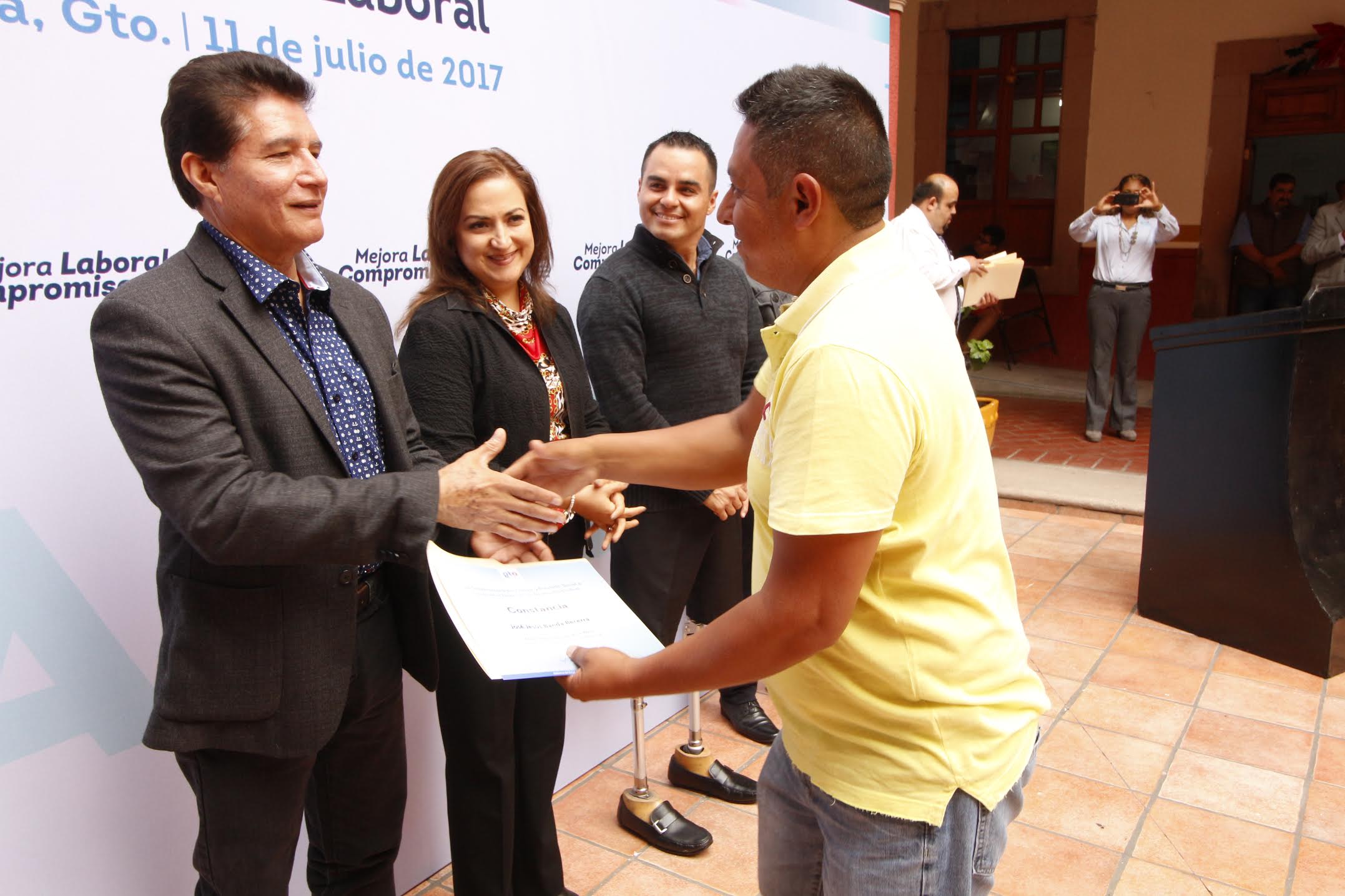 En dicha capacitación los trabajadores vieron temas sobre; como ser líder y clave de proceso de mejora y aspectos básicos del sindicato en México.