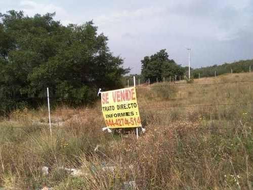 Siempre que adquieran un terreno o un lote deben exigir escrituras