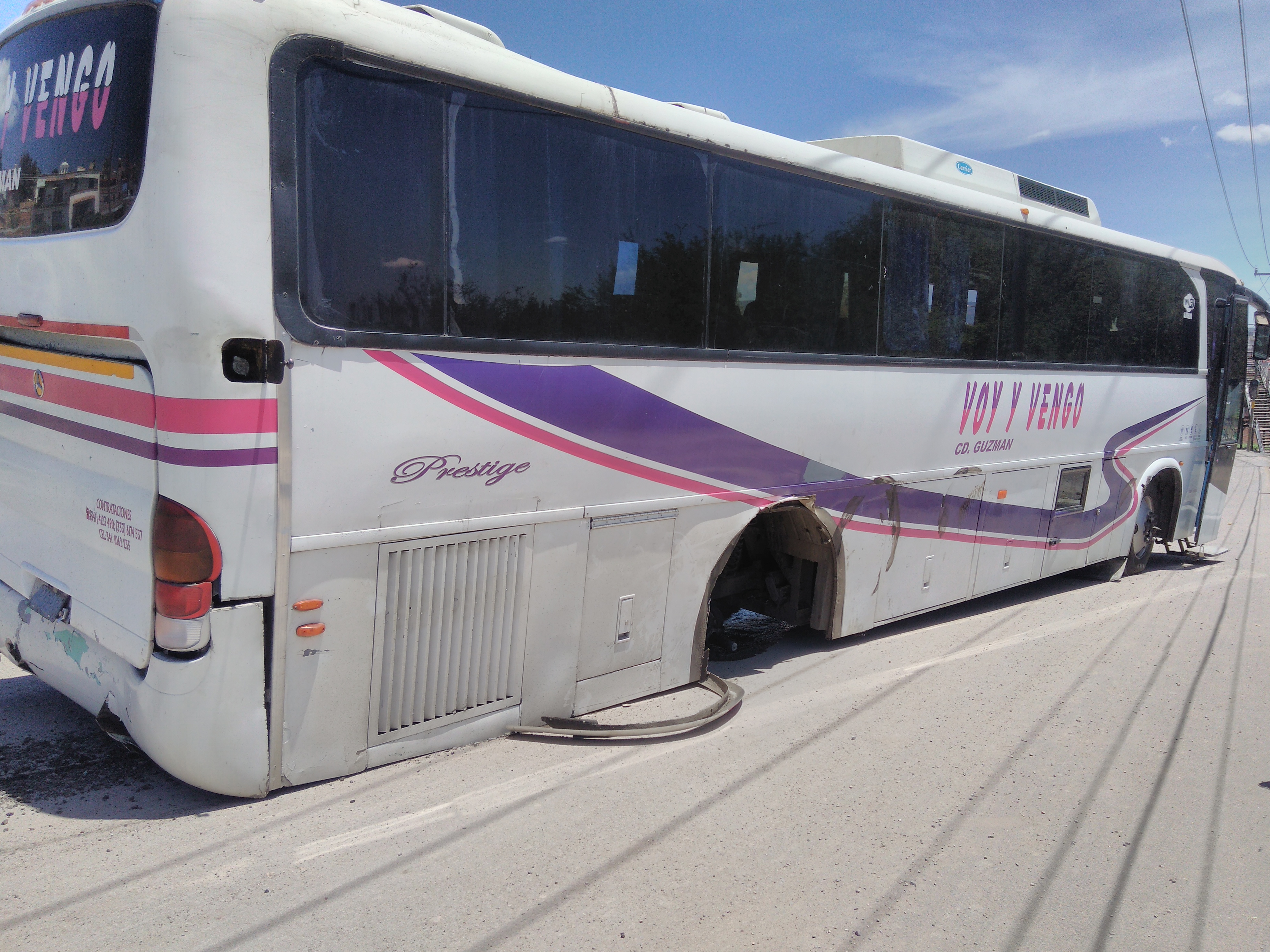 El camión venía en dirección de la glorieta de ventanas hacia el puente bicentenario