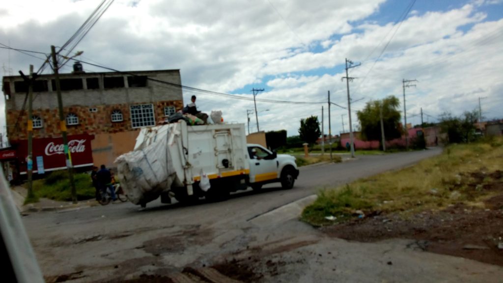 ACTUAL RELLENO SANITARIO EN ÓPTIMAS CONDICIONES PARA OPERAR EN ESTE TRIENIO.