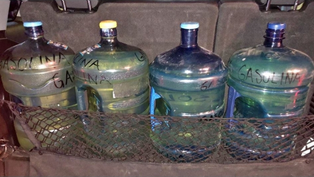 SSG exhorta a extremar precauciones con el uso de garrafones que se utilizan para llenar gasolina.