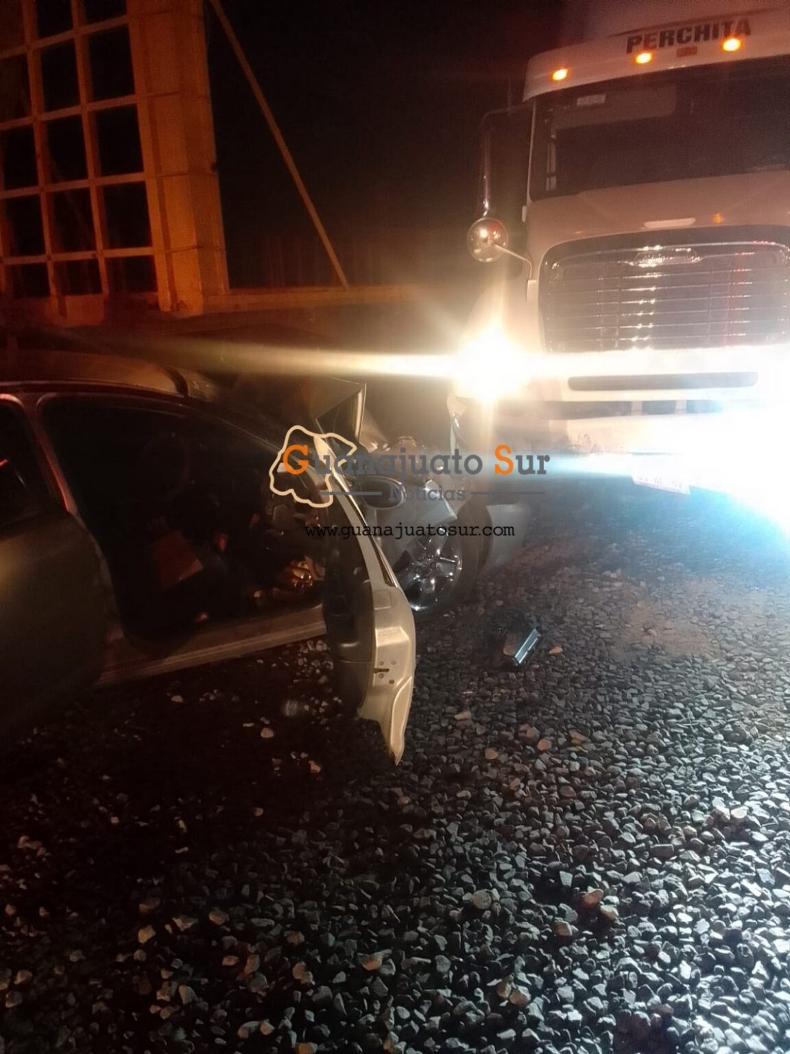 FUERTE ACCIDENTE, UNA PERSONA SIN VIDA Y TRES HERIDAS – Guanajuato Sur ...